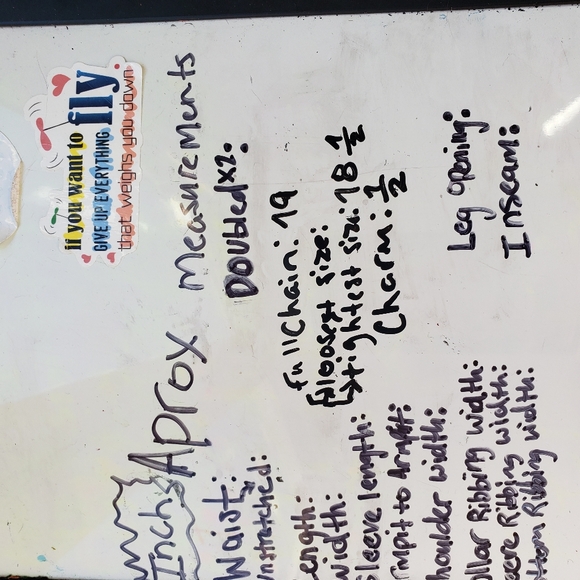 Elegant Silver Pink Jewelry Set Toggle Clasp Necklace & Dangle Earrings - Picture 12 of 13